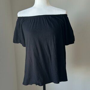 Old Navy Black Off-the-Shoulder Top - Size S